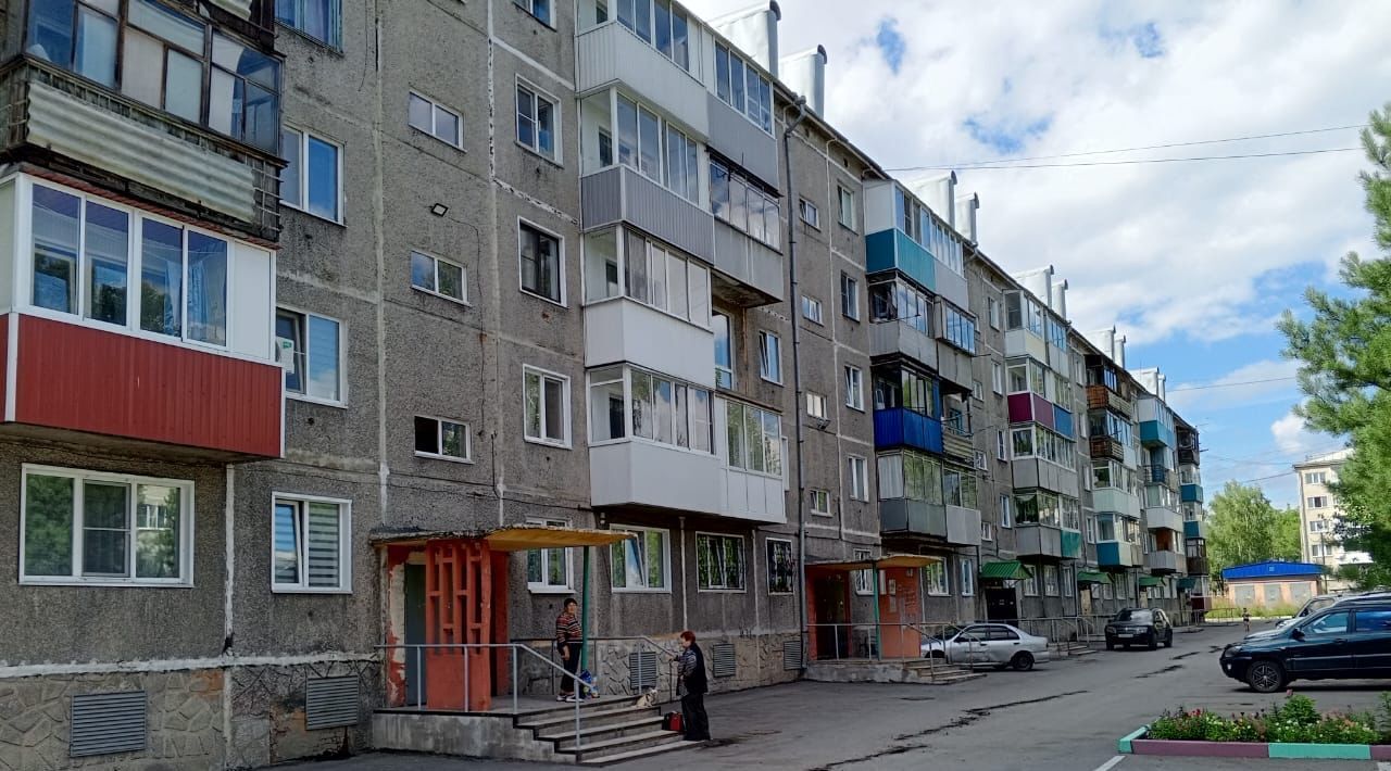 квартира г Прокопьевск р-н Рудничный ул Обручева 17 фото 14