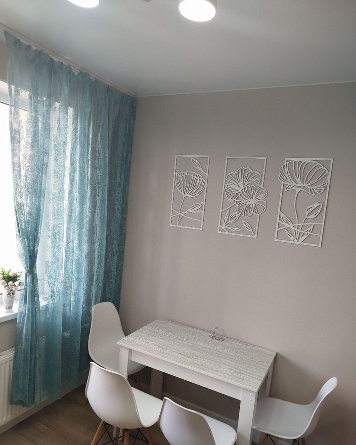 квартира г Волгоград р-н Дзержинский ул Качинцев 83 фото 11