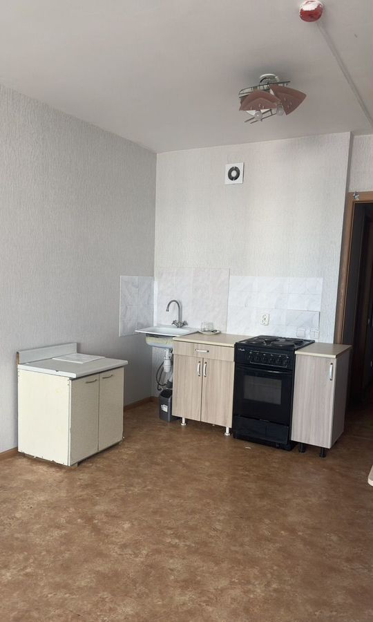 квартира г Красноярск р-н Октябрьский ул Лесопарковая 27 фото 3
