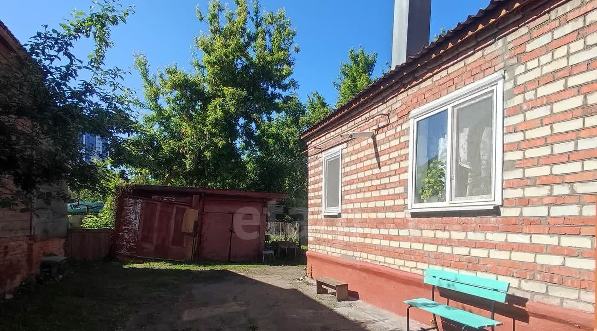 дом г Энгельс ул Комсомольская 126 фото 2