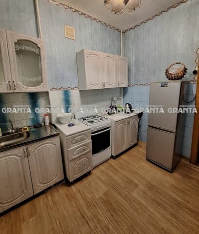 г Красноярск р-н Кировский ул Кутузова 5 фото
