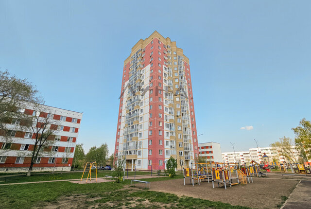 г Набережные Челны р-н Автозаводский пр-кт Сююмбике 150а фото