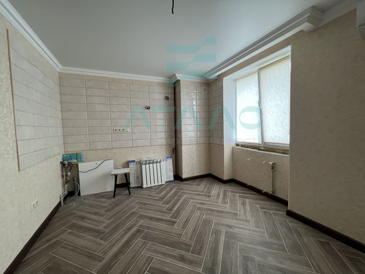 квартира г Симферополь р-н Центральный ул Миллера Ж.А. 62 фото 4