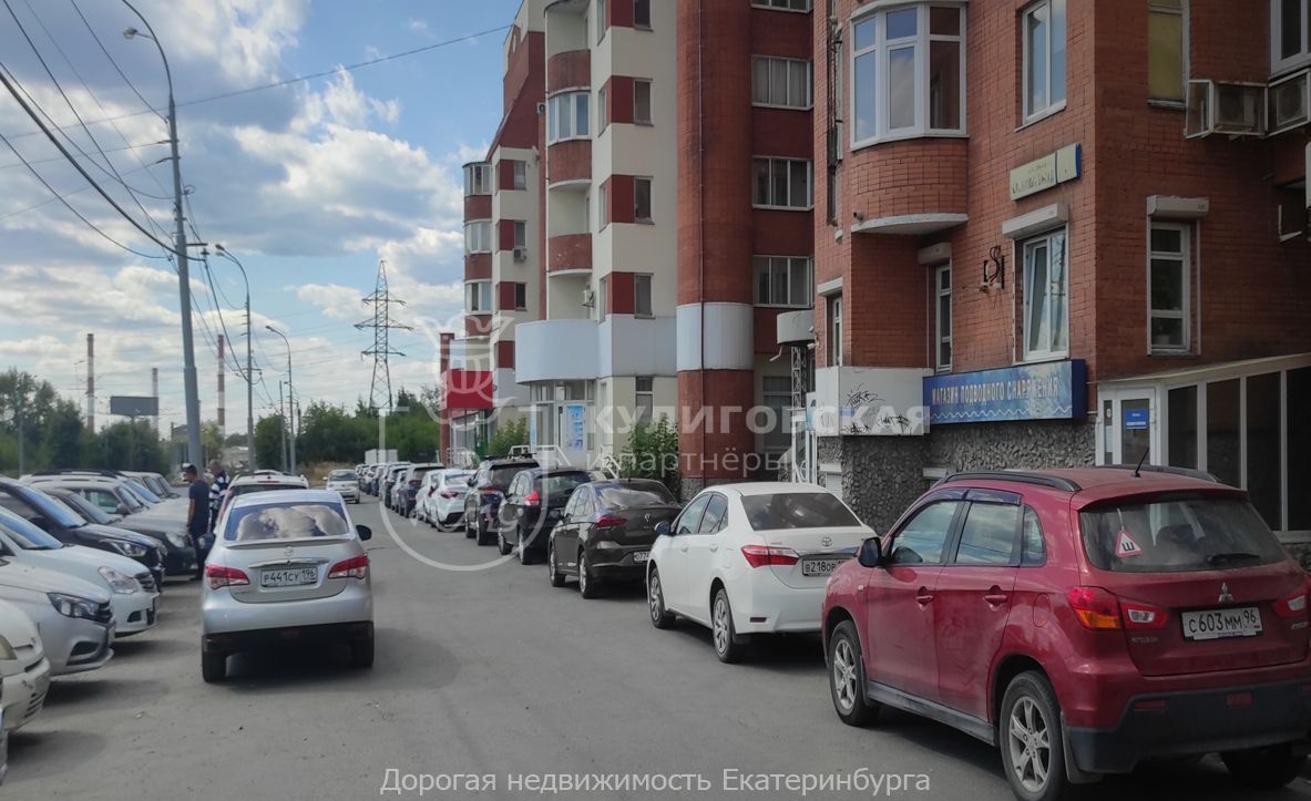 офис г Екатеринбург Машиностроителей ул Фронтовых бригад 7 фото 8