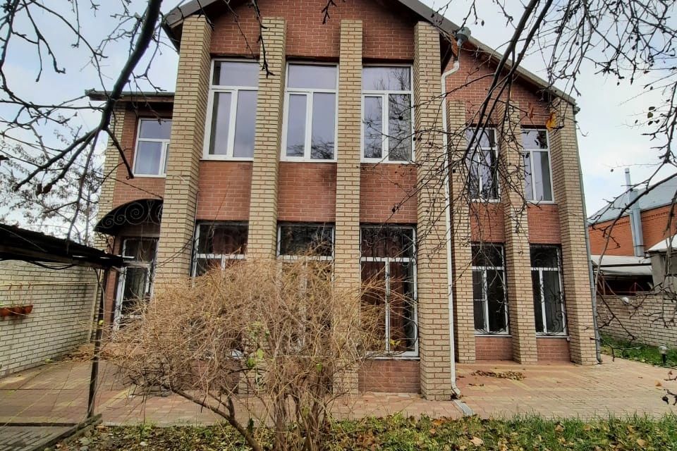 дом г Новороссийск ул Горького 4 фото 1