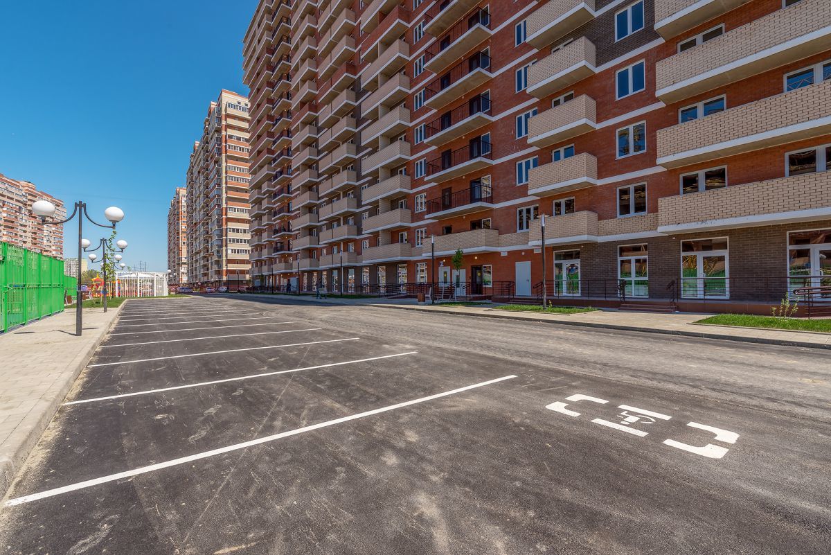 квартира г Краснодар ул Автолюбителей 1/7к 3 фото 2