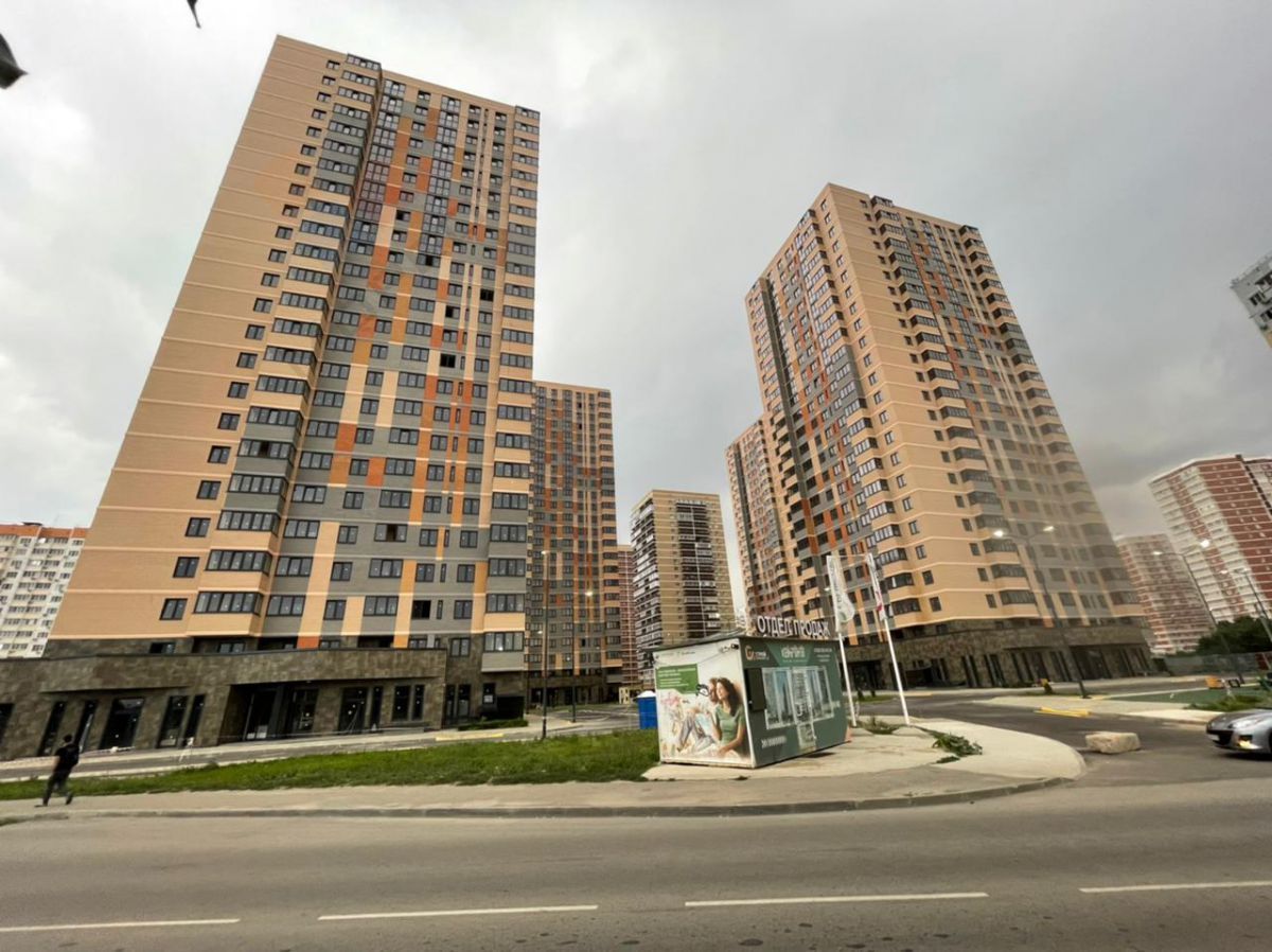 квартира г Краснодар ул им. Снесарева 10/4 фото 2