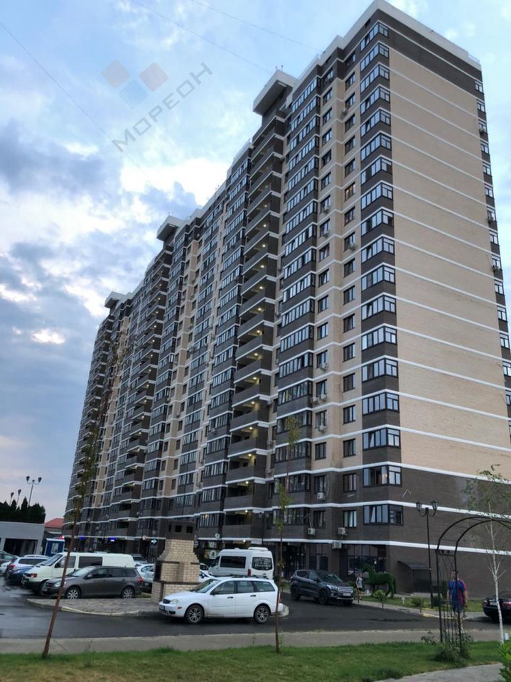 квартира г Краснодар ул им. Адмирала Серебрякова 3к/2 фото 3