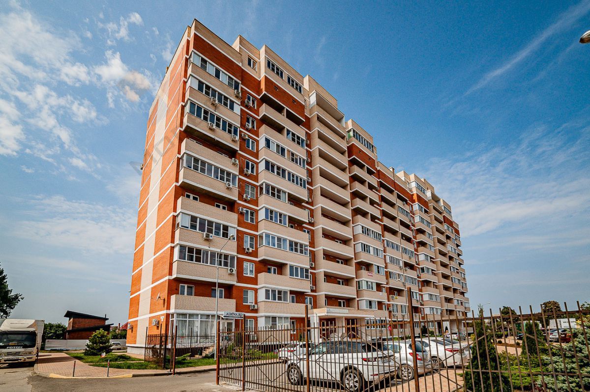 квартира г Краснодар ул Есаульская 57 фото 1