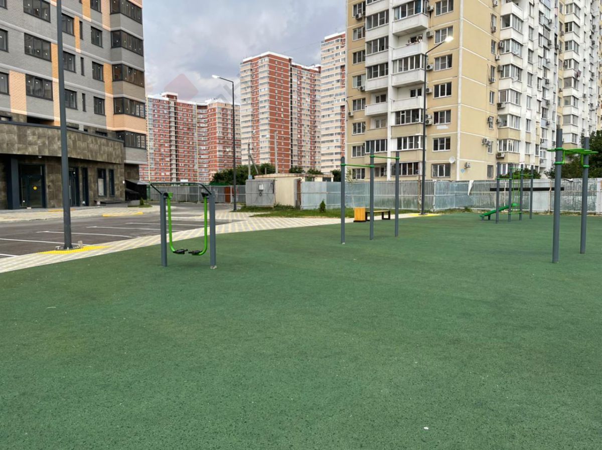 квартира г Краснодар ул им. Снесарева 10/4 фото 6