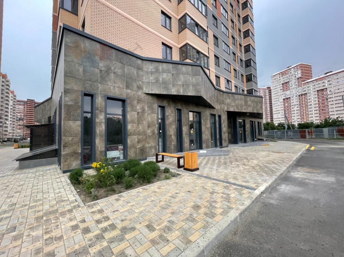 квартира г Краснодар ул им. Снесарева 10/4 фото 5
