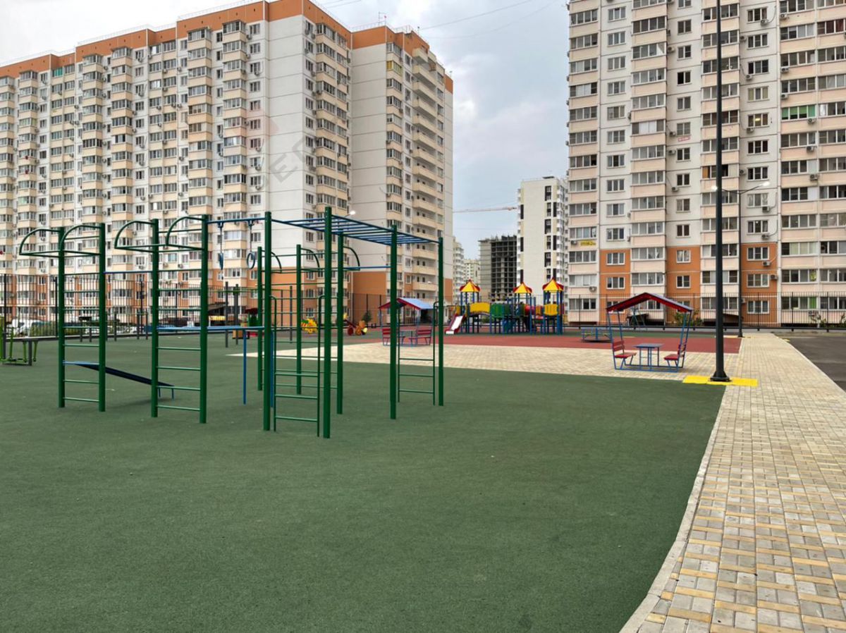 квартира г Краснодар ул им. Снесарева 10/4 фото 7