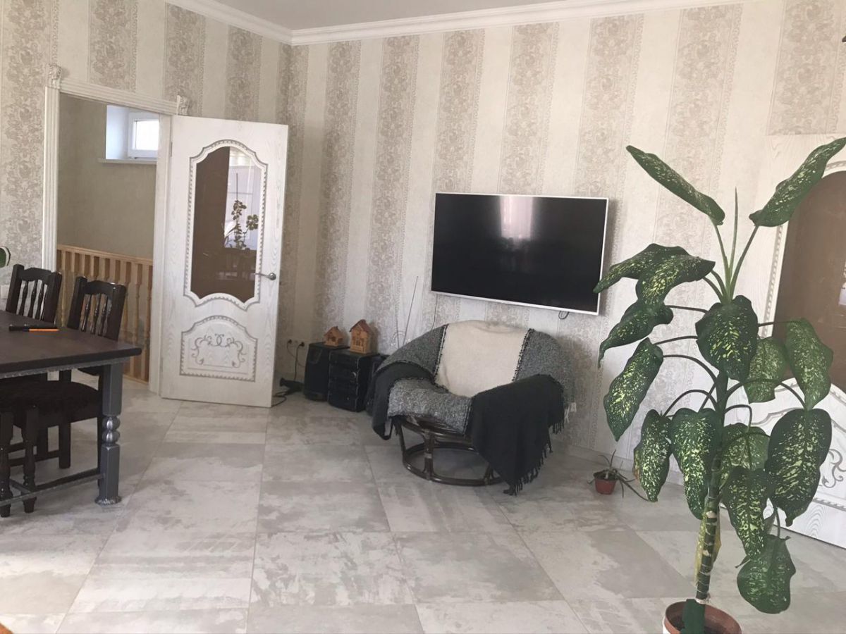 дом г Краснодар р-н Центральный ул 3-я Линия Поймы реки Кубань 15 фото 11