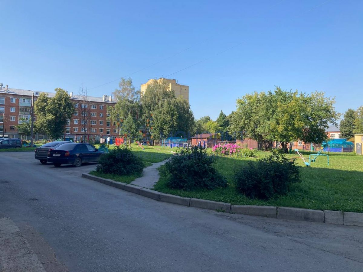 комната г Чебоксары р-н Московский Юго-Западный ул Яноушека 1 Республика Чувашия, Чебоксары городской округ фото 2