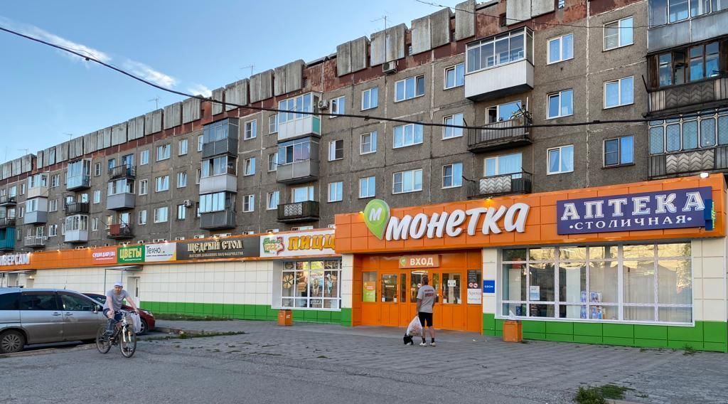 торговое помещение г Новокузнецк р-н Заводской ул Тореза 64 фото 1