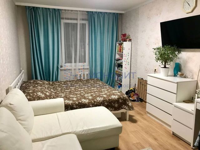 р-н Калининский пр-кт Тракторостроителей 16к/2 фото