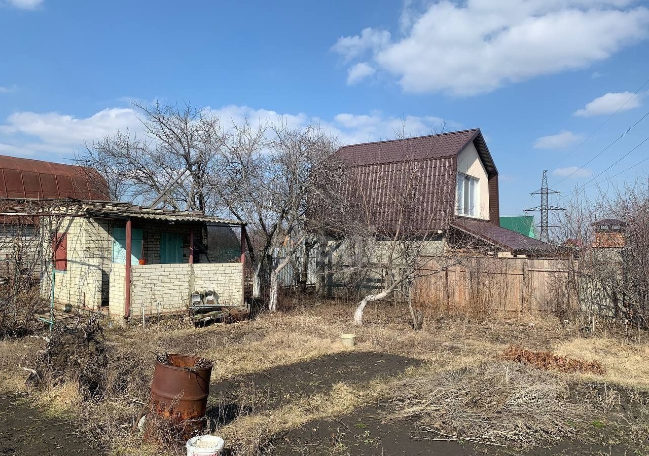 дом г Аткарск снт Изумруд муниципальное образование город Саратов, Саратов фото 1