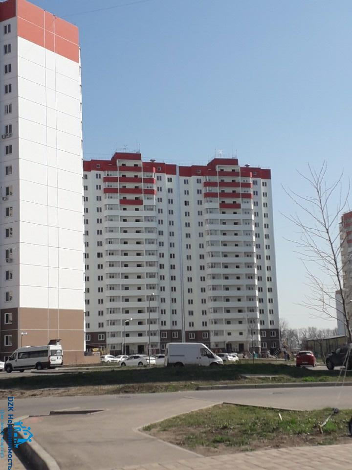 квартира г Краснодар ул им. Героя Сарабеева В.И. 9/1 фото 2