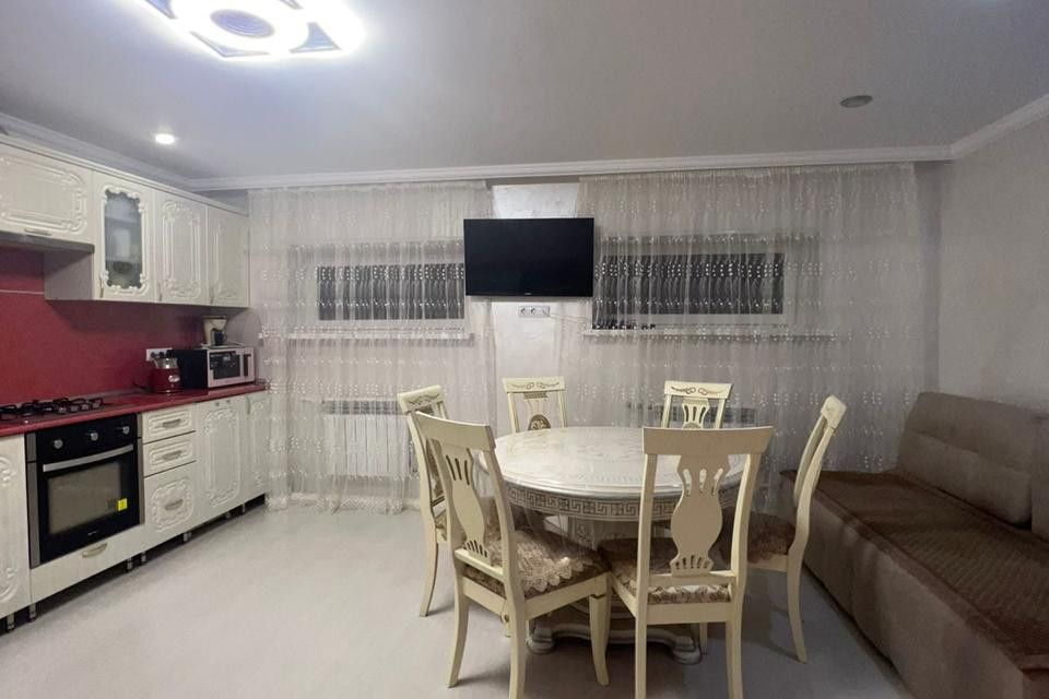 дом г Пятигорск п Горячеводский ул им. Захарова С.Н. 8 фото 2
