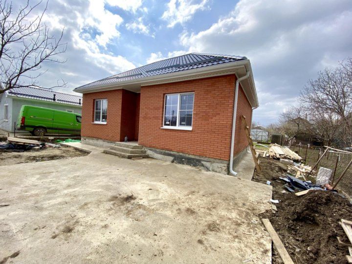 дом г Краснодар п Российский проезд Альпийский 23 фото 1