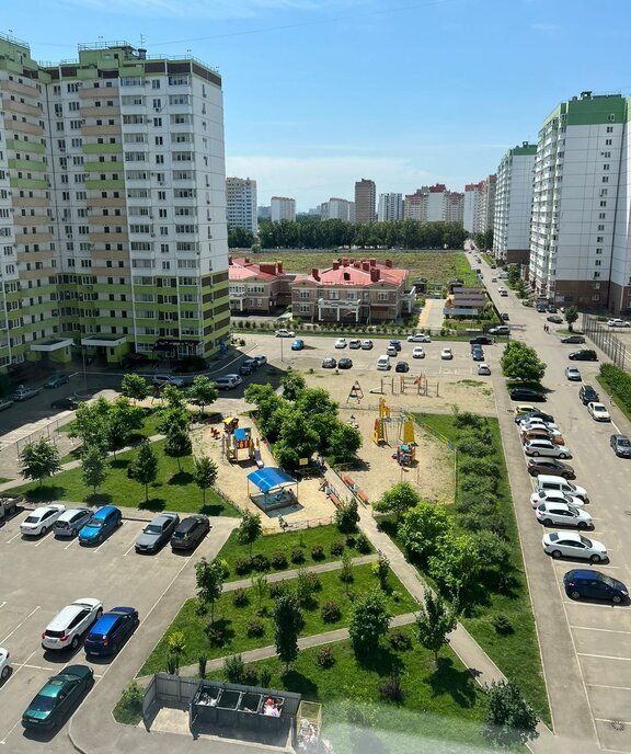 квартира г Краснодар р-н Прикубанский ул Черкасская 64 фото 1