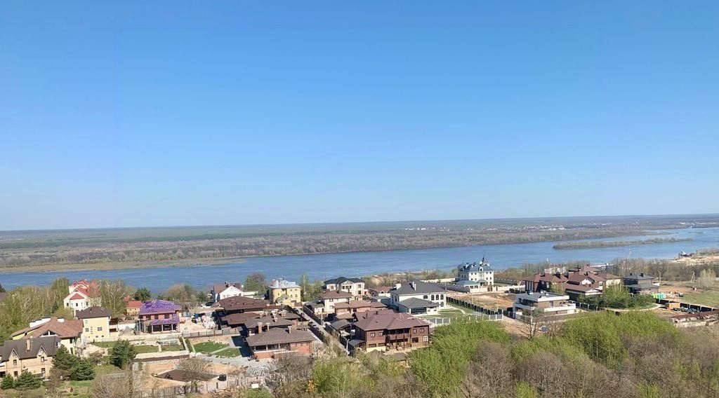 квартира г Нижний Новгород Горьковская ул Родионова 202/1 фото 2