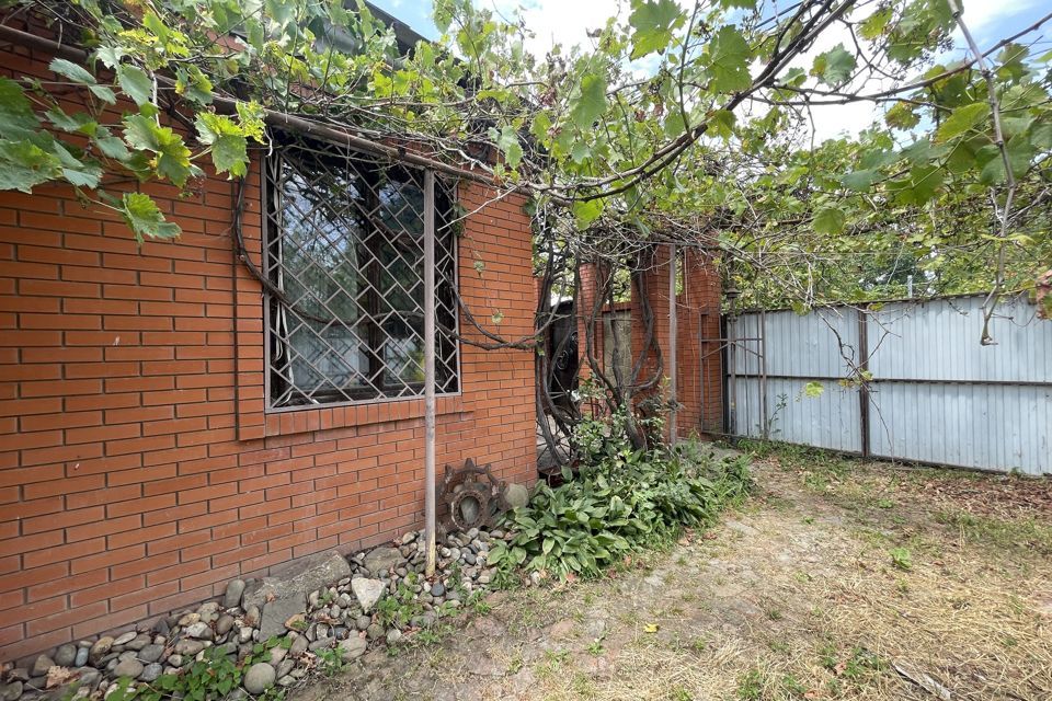 дом г Краснодар р-н Прикубанский ул им. Калинина 52 фото 2