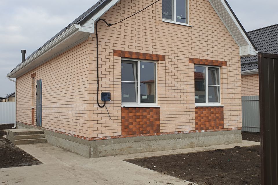 дом г Краснодар п Российский ул им. Комарова В.М. фото 2