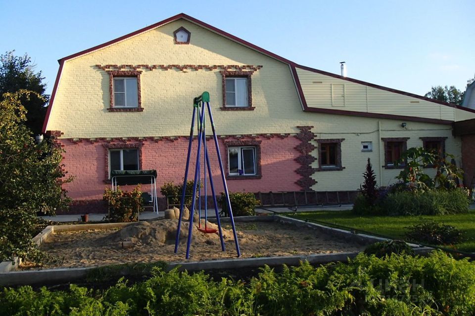дом р-н Омский п Магистральный ул Яблоневая 15 фото 2