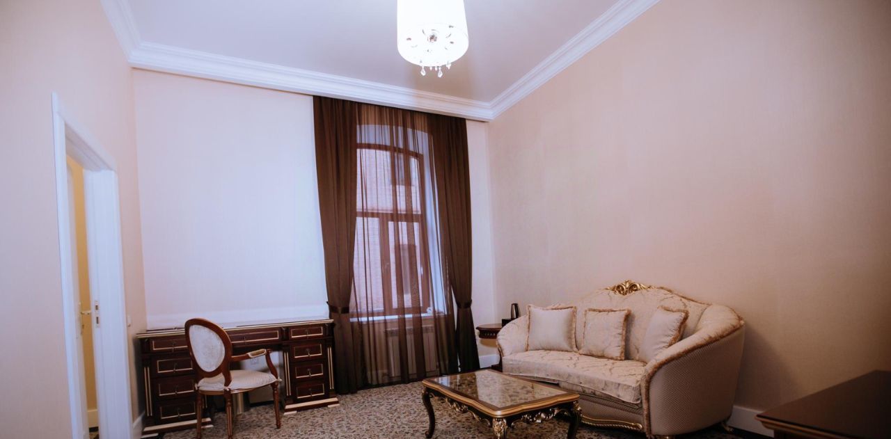 комната г Астрахань р-н Кировский ул Свердлова 10/6 фото 40