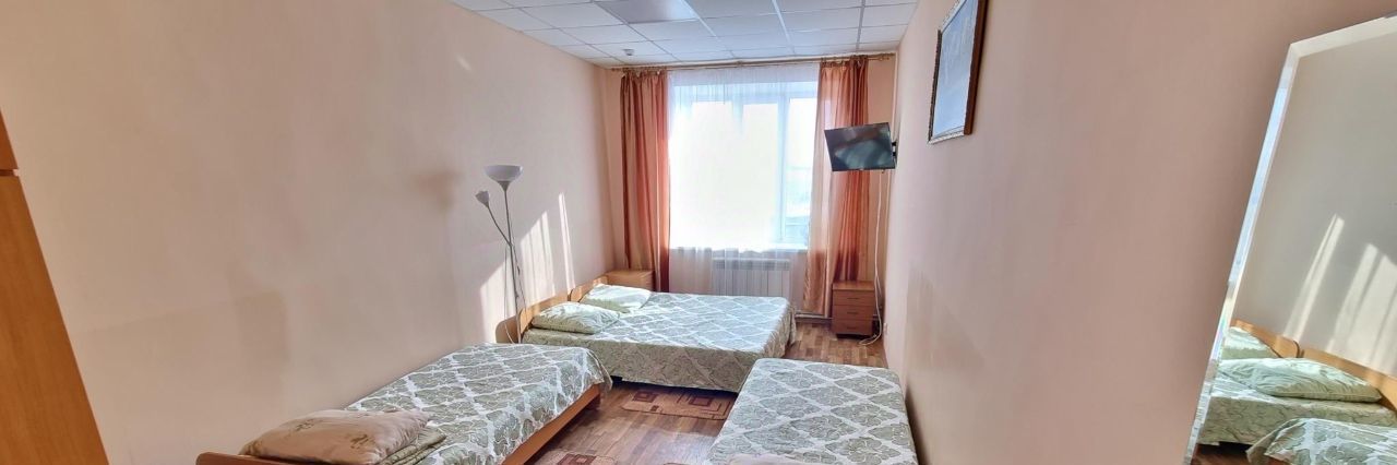 комната г Казань метро Площадь Тукая ул Тази Гиззата 28 фото 1