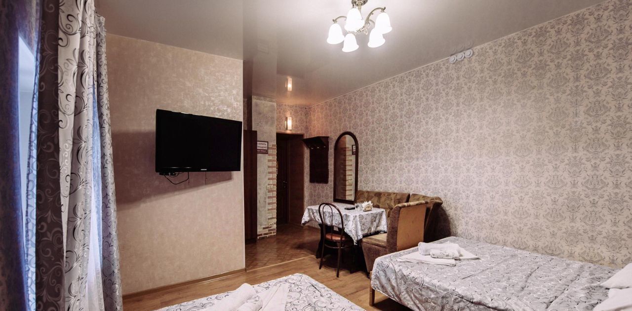 комната г Омск р-н Центральный ул Красный Пахарь 21б фото 4