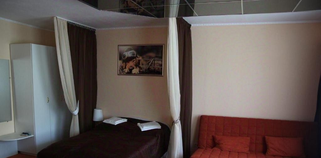 комната г Златоуст 3-й микрорайон проспекта имени Ю. А. Гагарина мкр, 33А фото 1