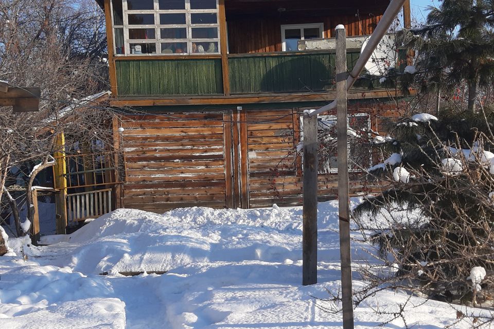 дом р-н Северо-Байкальский посёлок городского типа Нижнеангарск фото 1