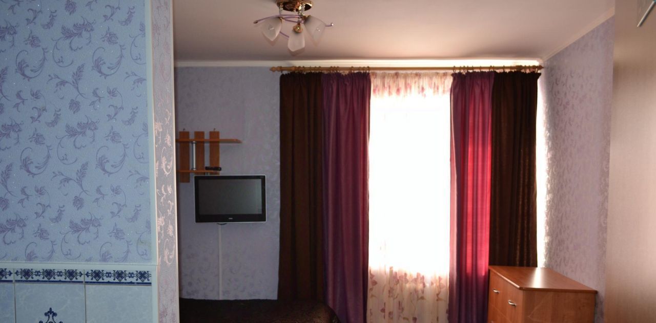 комната г Ялуторовск ул Ленина 56 фото 8