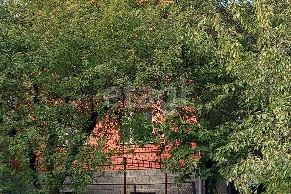 дом г Белгород муниципальное образование Белгород, улица имени Г. Я. Ломакина, 9 фото 4
