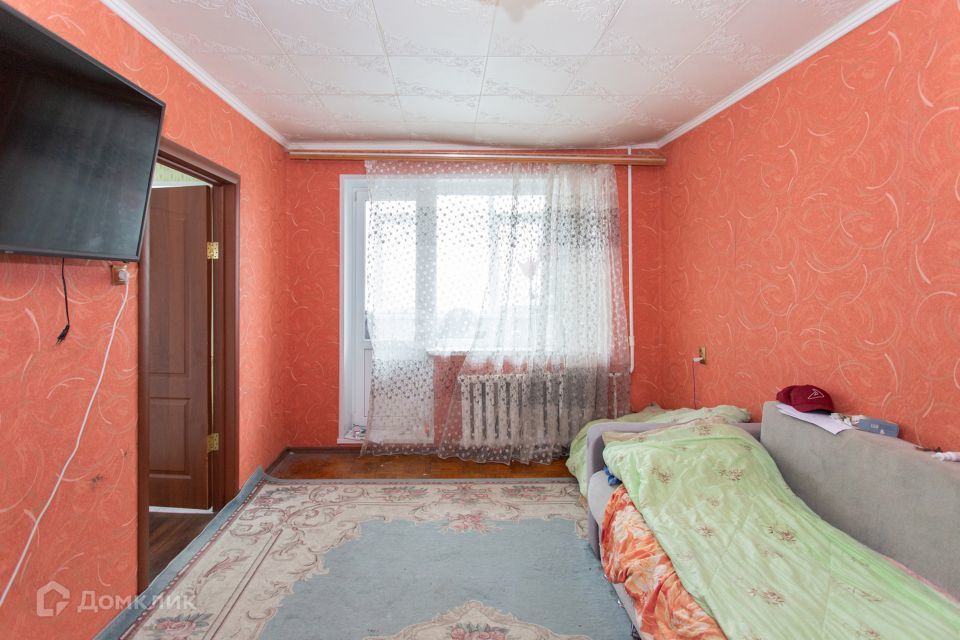 квартира г Тобольск 8-й микрорайон, 20, Тобольский район фото 1