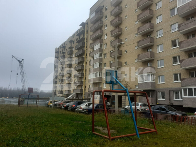 квартира г Смоленск ул. 100-летия Комсомола, д. 1 фото 1