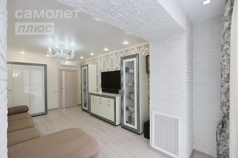 квартира г Липецк р-н Октябрьский ул им. Генерала Меркулова 10а фото 4