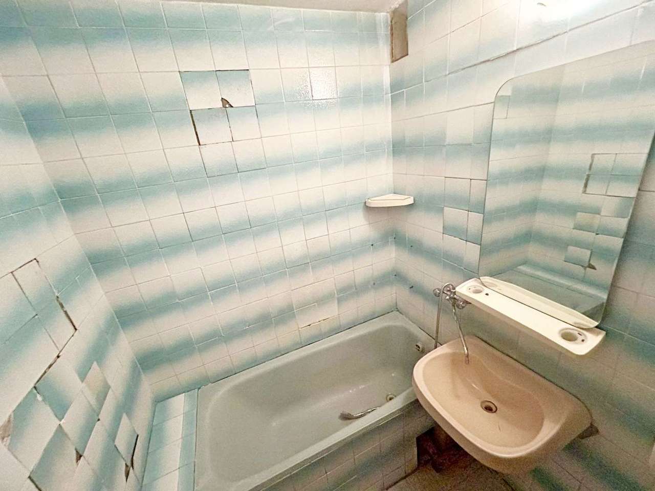 квартира г Белгород Западный ул Буденного 6 фото 12